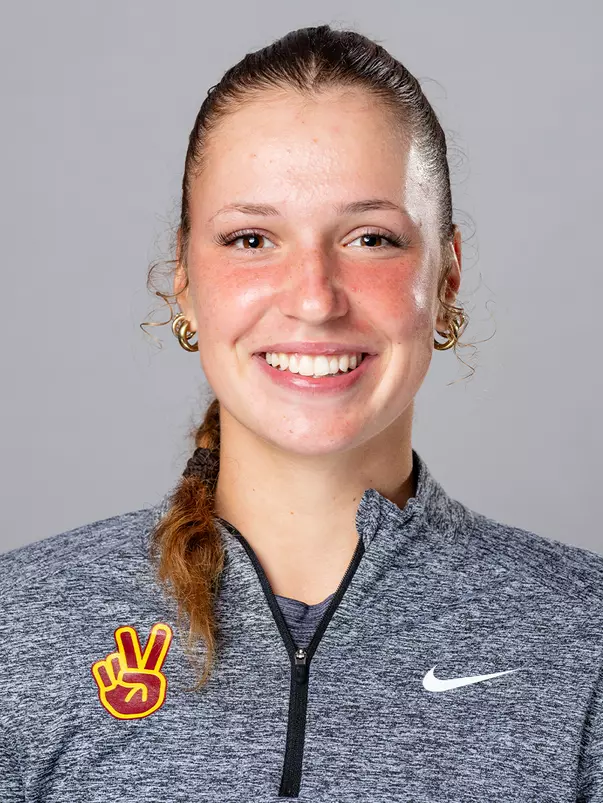 Kiara Zabkova HS