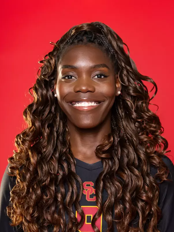 Manu Johnsen 2026 Headshot (1)