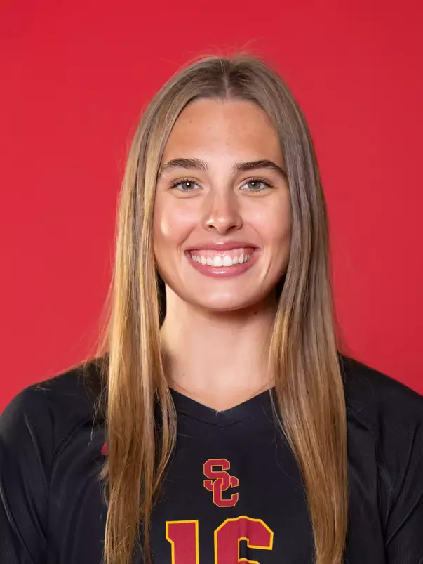 Ava Brizard 2026 Headshot