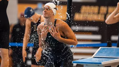 Minna Abraham pre-race