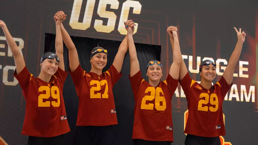 USC 400y free relay squad