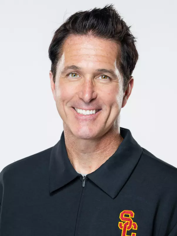 Sean Brosnan headshot