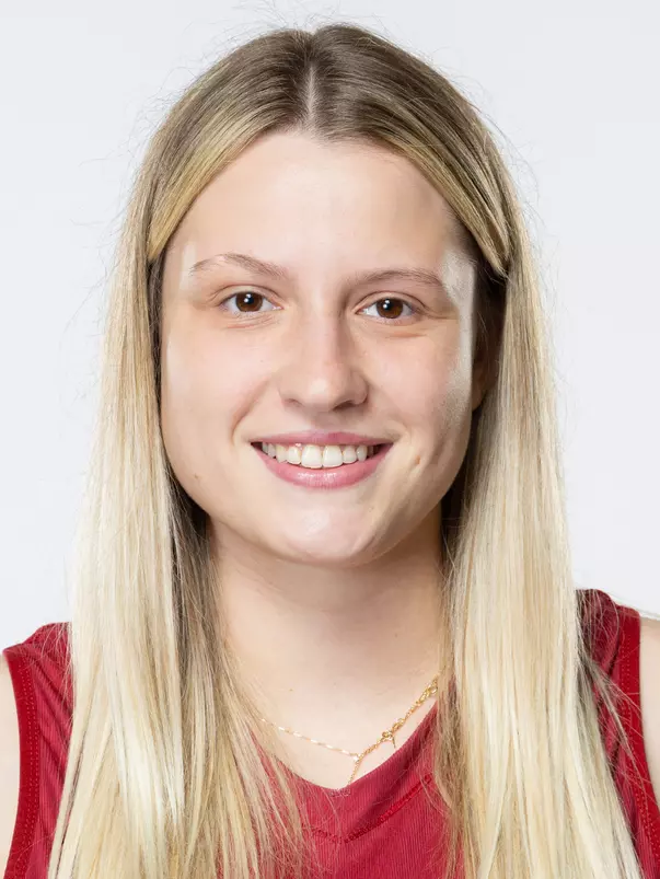 2026 USC women's volleyball head shot Elena Baic