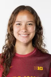 Alison Hou headshot