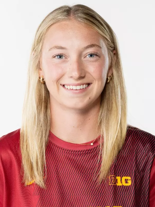 Lily Biddulph headshot
