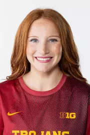 Savannah Leifried headshot