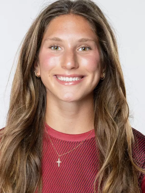 Sophia Cavaliere headshot