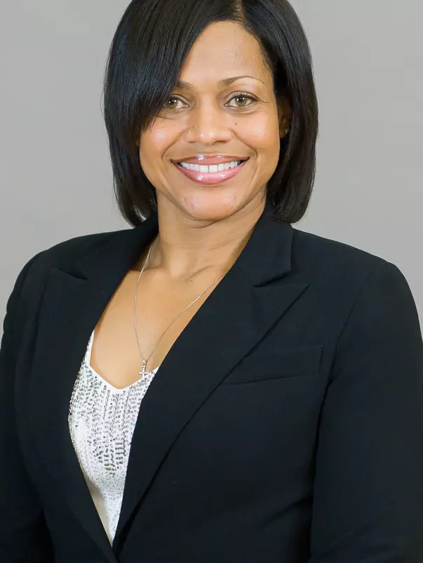Desma Thomas Bateast