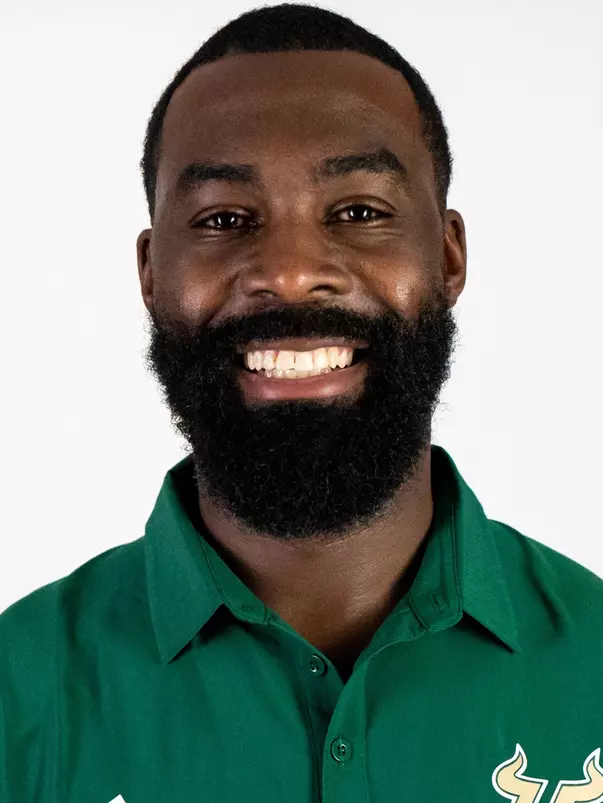 L' Damian Washington (H.23)