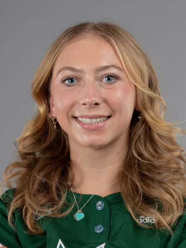 Julia Apostolakos