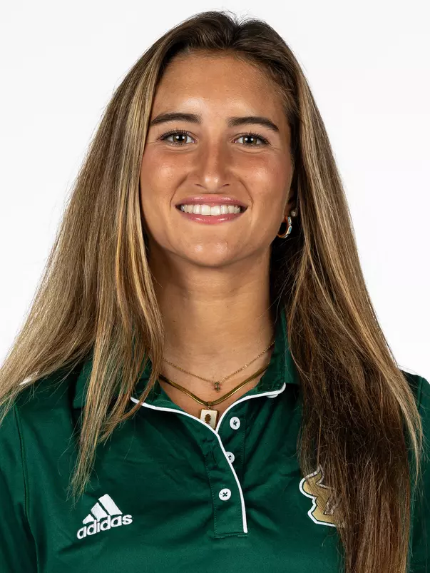 Marina Dreyfuss headshot taken during 2025 South Florida Sailing media day on October 9, 2025.