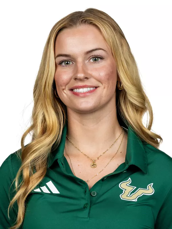 Holly McLean headshot taken on August 22, 2025.