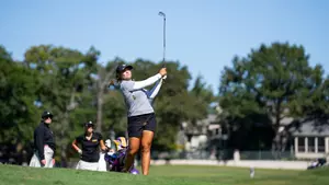 Jillian Fatkin teeing off at the Mercedes-Benz Intercollegiate