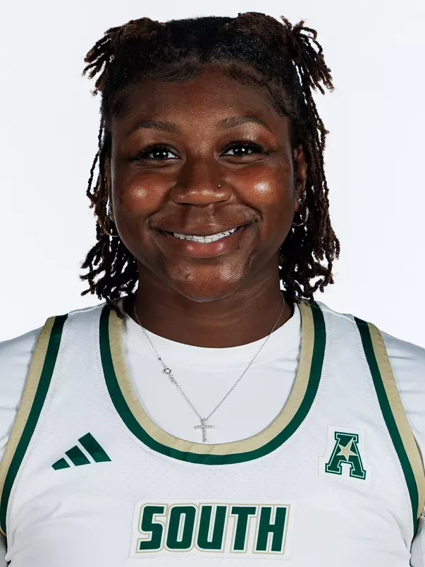 Amourie Porter headshot taken during 2026 South Florida Women's Basketball media day on October 2, 2026.