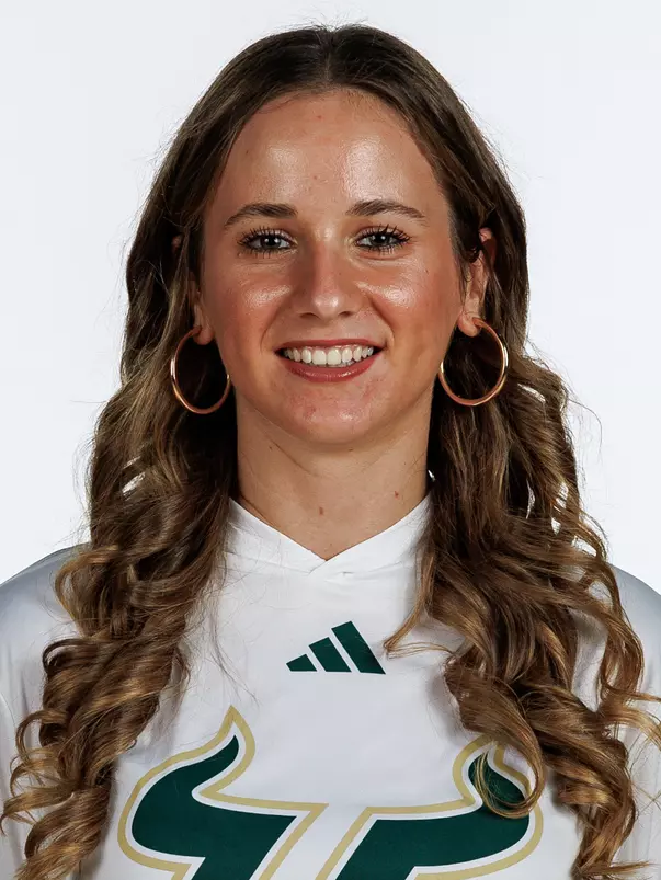 Esther Marcuello Garcia headshot taken during 2026 South Florida Women's Basketball media day on October 2, 2026.