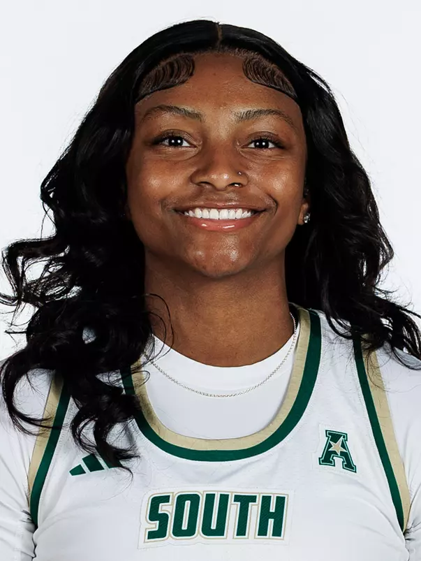 Gabby Kennerly headshot taken during 2026 South Florida Women's Basketball media day on October 2, 2026.