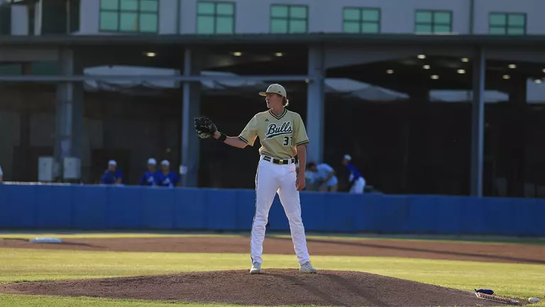 Dominic Pontbriant on the mound at FGCU