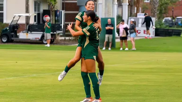 Yui celebrating with sophia at stetson