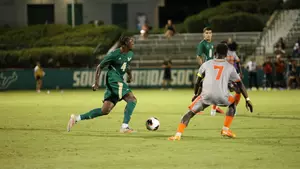 Charles Volcy dribbling vs UTRGV.