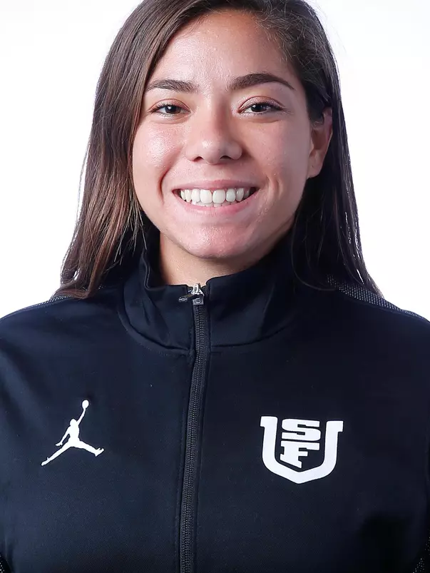 Valerie Almanza