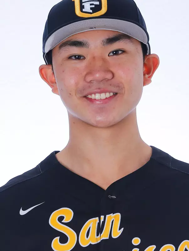 1/15/18: USF BASE Headshots and Marketing at Benedetti Diamond in San Francisco, CA. Image by Chris M. Leung for USF Dons Athletics