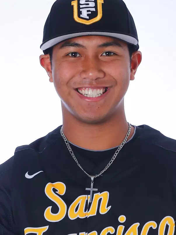1/15/18: USF BASE Headshots and Marketing at Benedetti Diamond in San Francisco, CA. Image by Chris M. Leung for USF Dons Athletics