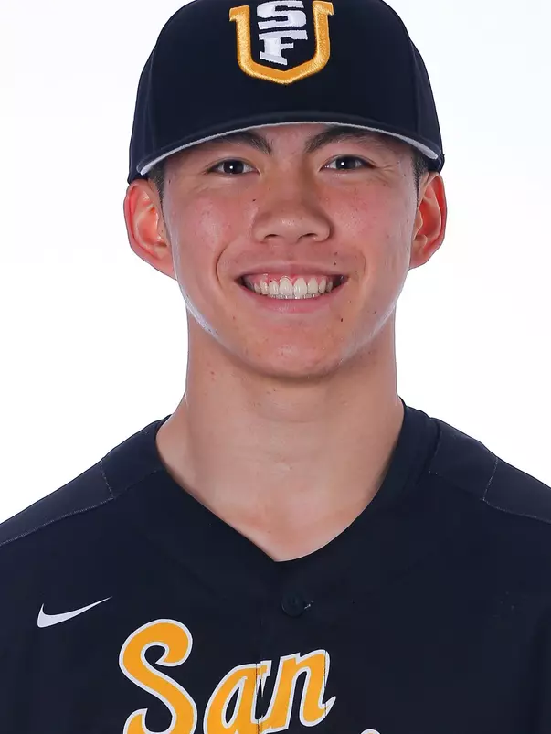 1/15/18: USF BASE Headshots and Marketing at Benedetti Diamond in San Francisco, CA. Image by Chris M. Leung for USF Dons Athletics