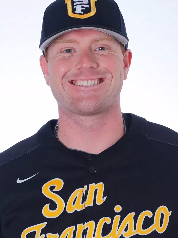 1/15/18: USF BASE Headshots and Marketing at Benedetti Diamond in San Francisco, CA. Image by Chris M. Leung for USF Dons Athletics
