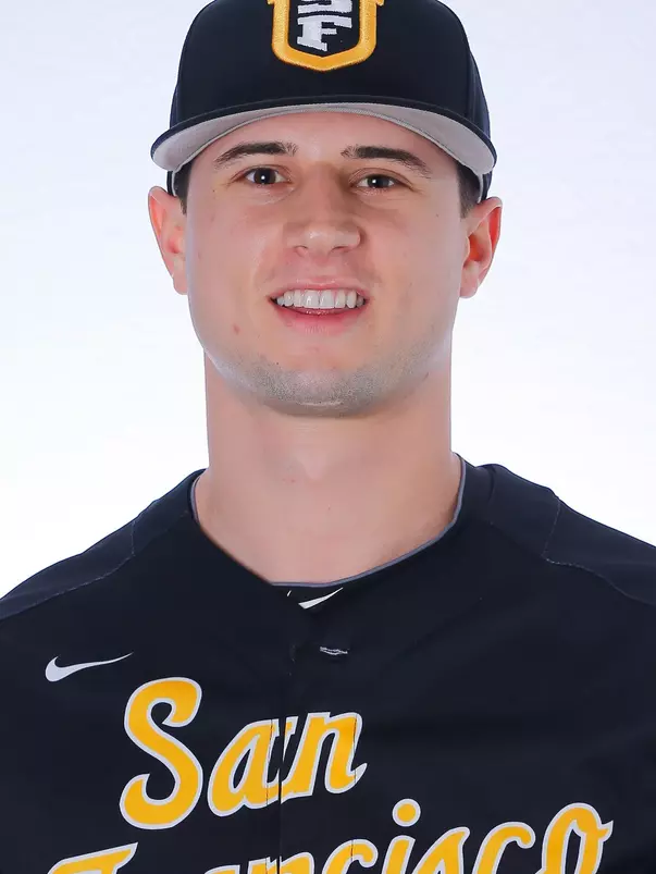 1/15/18: USF BASE Headshots and Marketing at Benedetti Diamond in San Francisco, CA. Image by Chris M. Leung for USF Dons Athletics