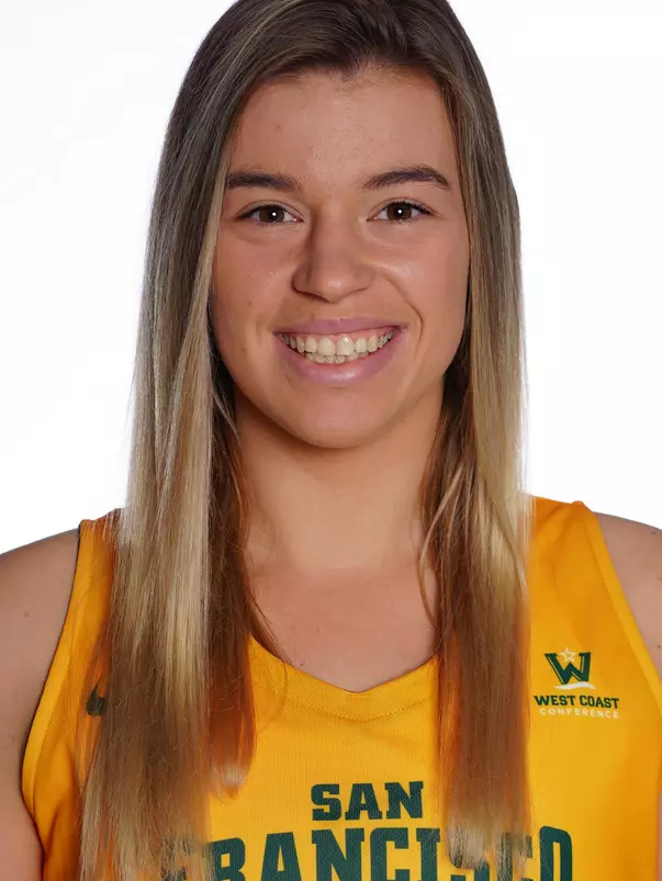 10/14/18: USF WBB Headshots and Marketing at War Memorial Gym in San Francisco, CA. Image by Chris M. Leung for USF Dons Athletics. 32 Julia Nielacna