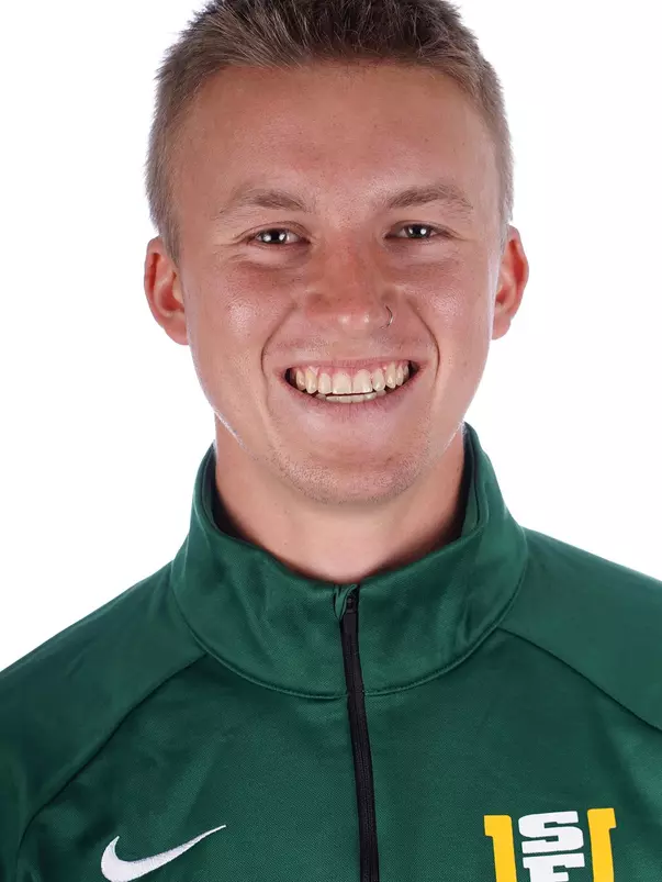 8/14/18: USF XC and T&F Headshots and Marketing at War Memorial Gym in San Francisco, CA. Image by Chris M. Leung for USF Dons Athletics
Hugh Nicklason