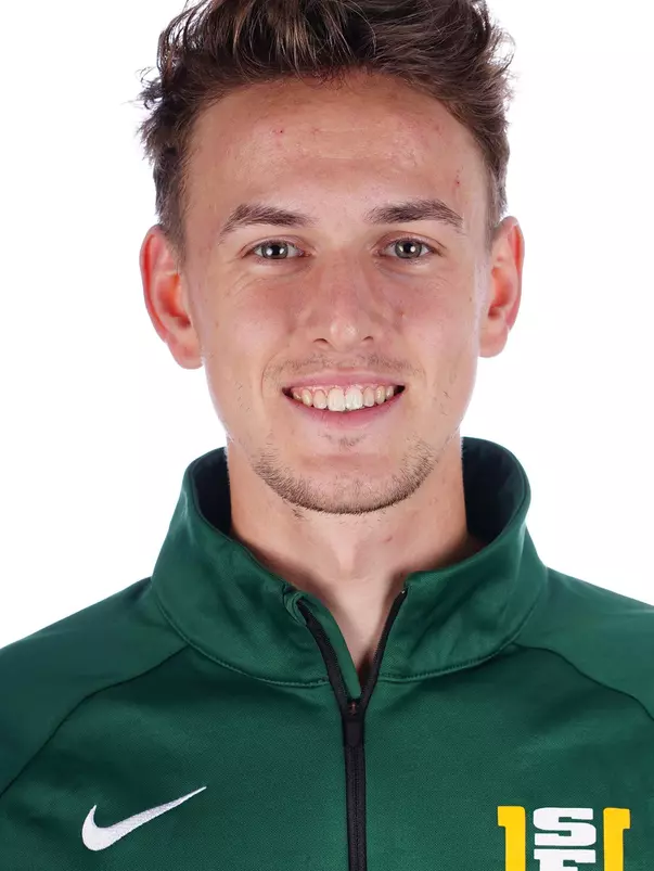 8/14/18: USF XC and T&F Headshots and Marketing at War Memorial Gym in San Francisco, CA. Image by Chris M. Leung for USF Dons Athletics
Scott Halsted