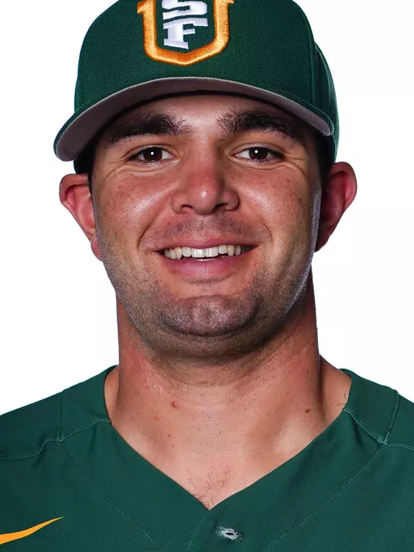 1/17/19: USF BSB Headshots and Marketing at Benedetti Diamond in San Francisco, CA. Image by Chris M. Leung for USF Dons Athletics. Volunteer Assistant Ryan Burke