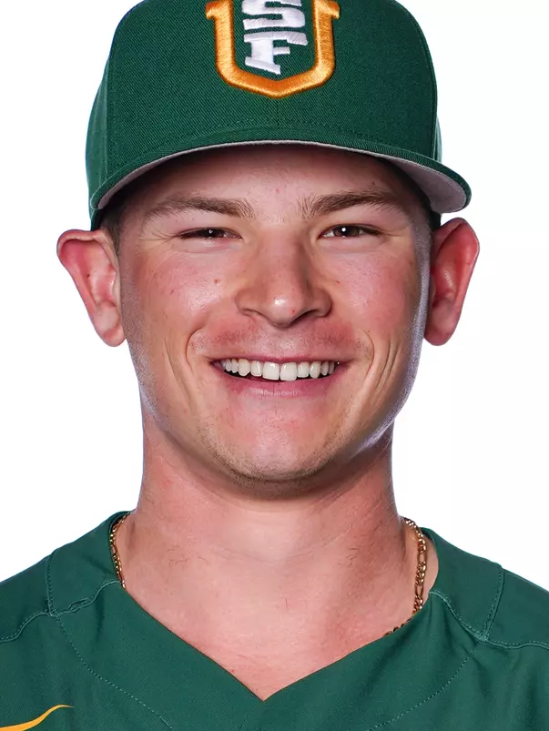 1/17/19: USF BSB Headshots and Marketing at Benedetti Diamond in San Francisco, CA. Image by Chris M. Leung for USF Dons Athletics. #22 Scott Parker