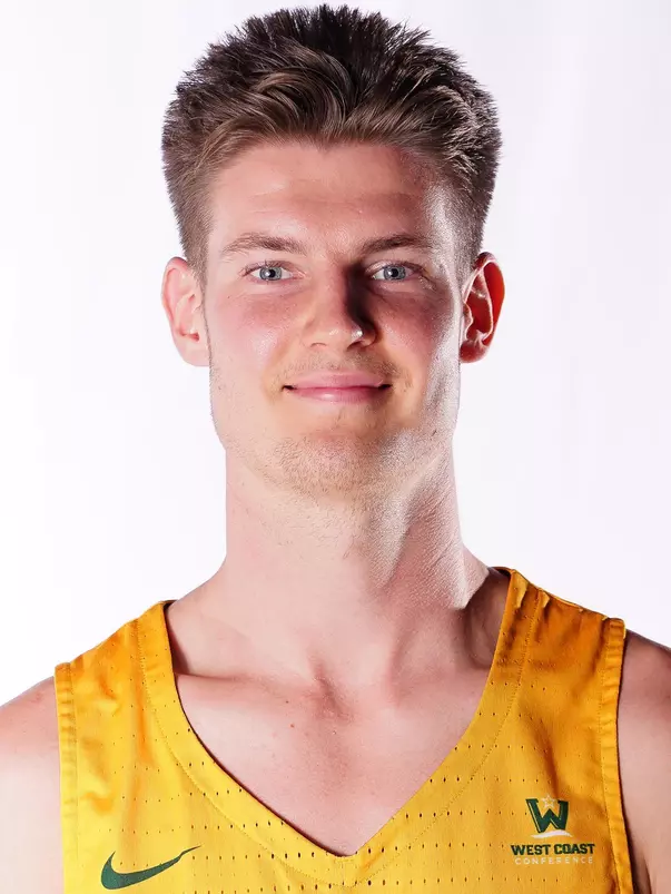 9/26/19: USF MBB Media Day at War Memorial Gym in San Francisco, CA. Image by Chris M. Leung for USF Dons Athletics
