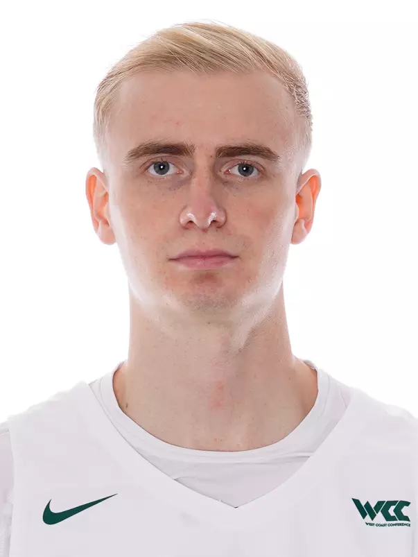 10/22/20: USF MBB Headshots and Marketing at War Memorial Gym in San Francisco, CA. Image by Chris M. Leung for USF Dons Athletics