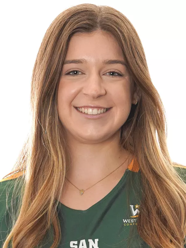 1/25/21 War Memorial Gym in San Francisco, CA during USF Headshots and Marketing. Chris M. Leung for USF Dons Athletics