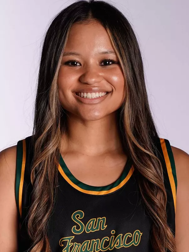 Jasmine Gayles Head Shot