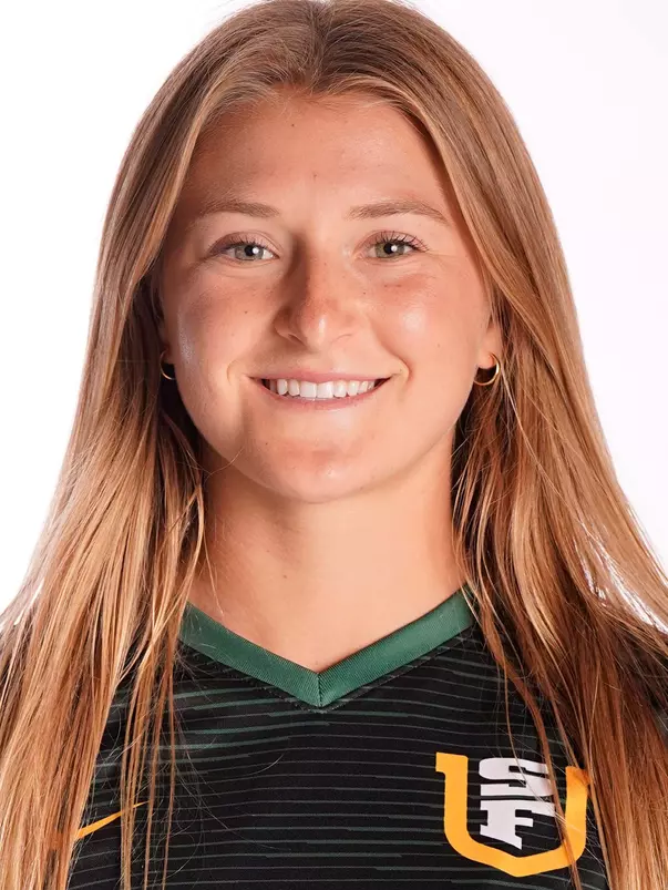 Elle Soleau Head Shot