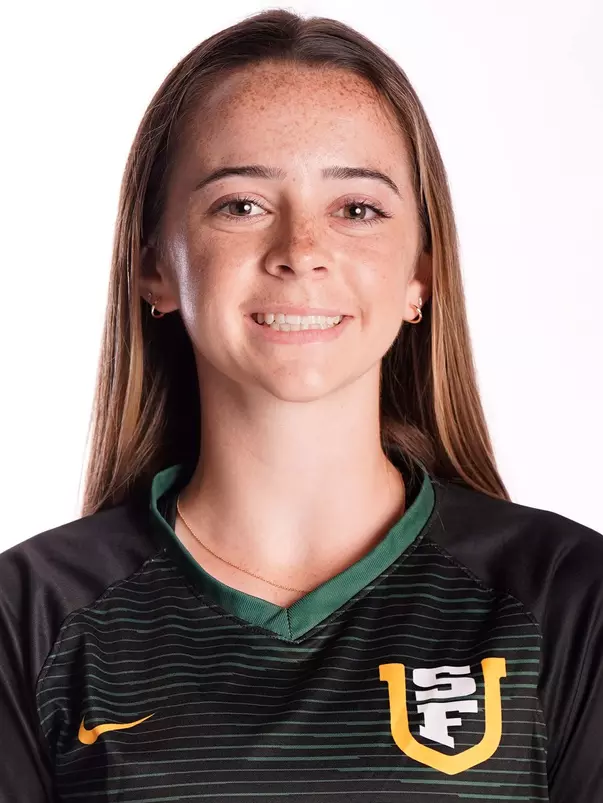 Lily Loughney Head Shot