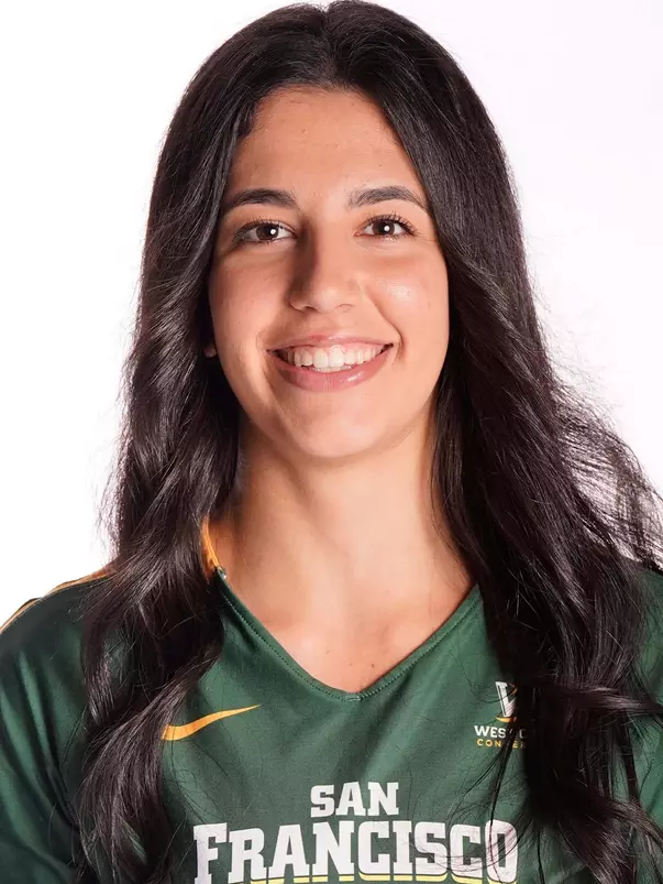 Aylen Ayub Head Shot