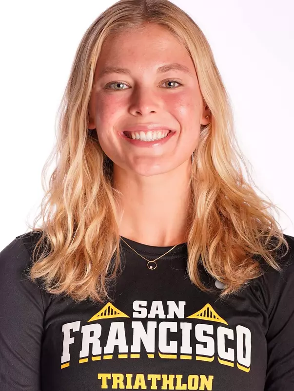 Molly Elliott Head Shot