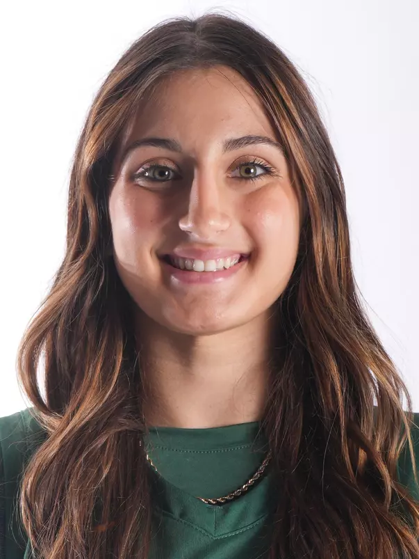 Elle Papahronis Headshot