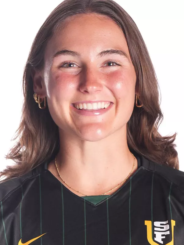 Emmie Paulson Headshot 2023