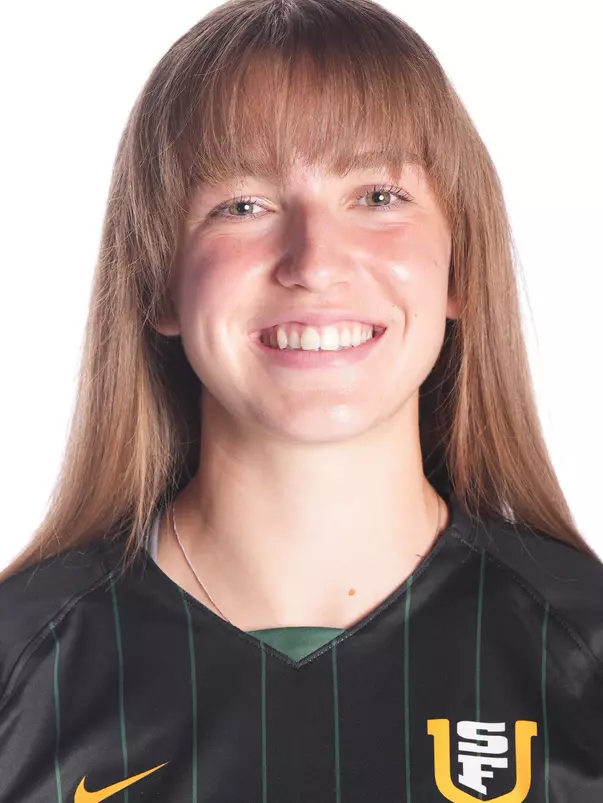 Olivia Lukrofka Headshot 2023