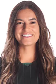 Samantha Reyes Headshot 2023