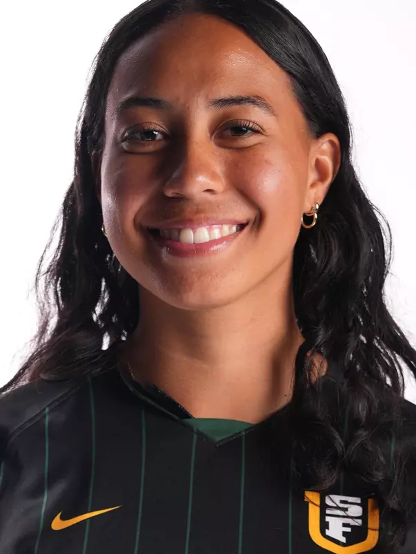 Kamryn Kaleiohi Headshot