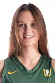 Amelia Dombrowska Headshot