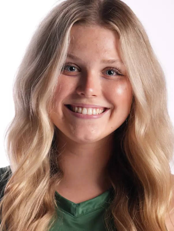 Shannon Sheehy Headshot