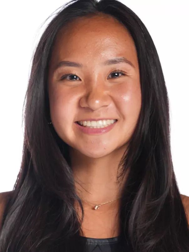 Katelyn Vuong Headshot